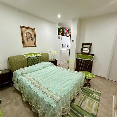 Susy Home Наполи Екстериор снимка