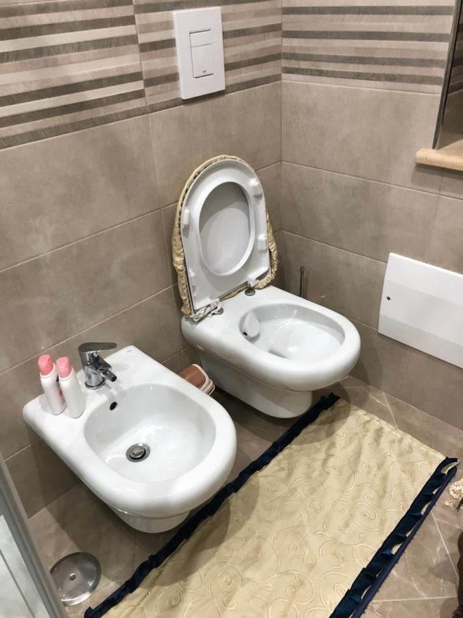 Susy Home Наполи Екстериор снимка