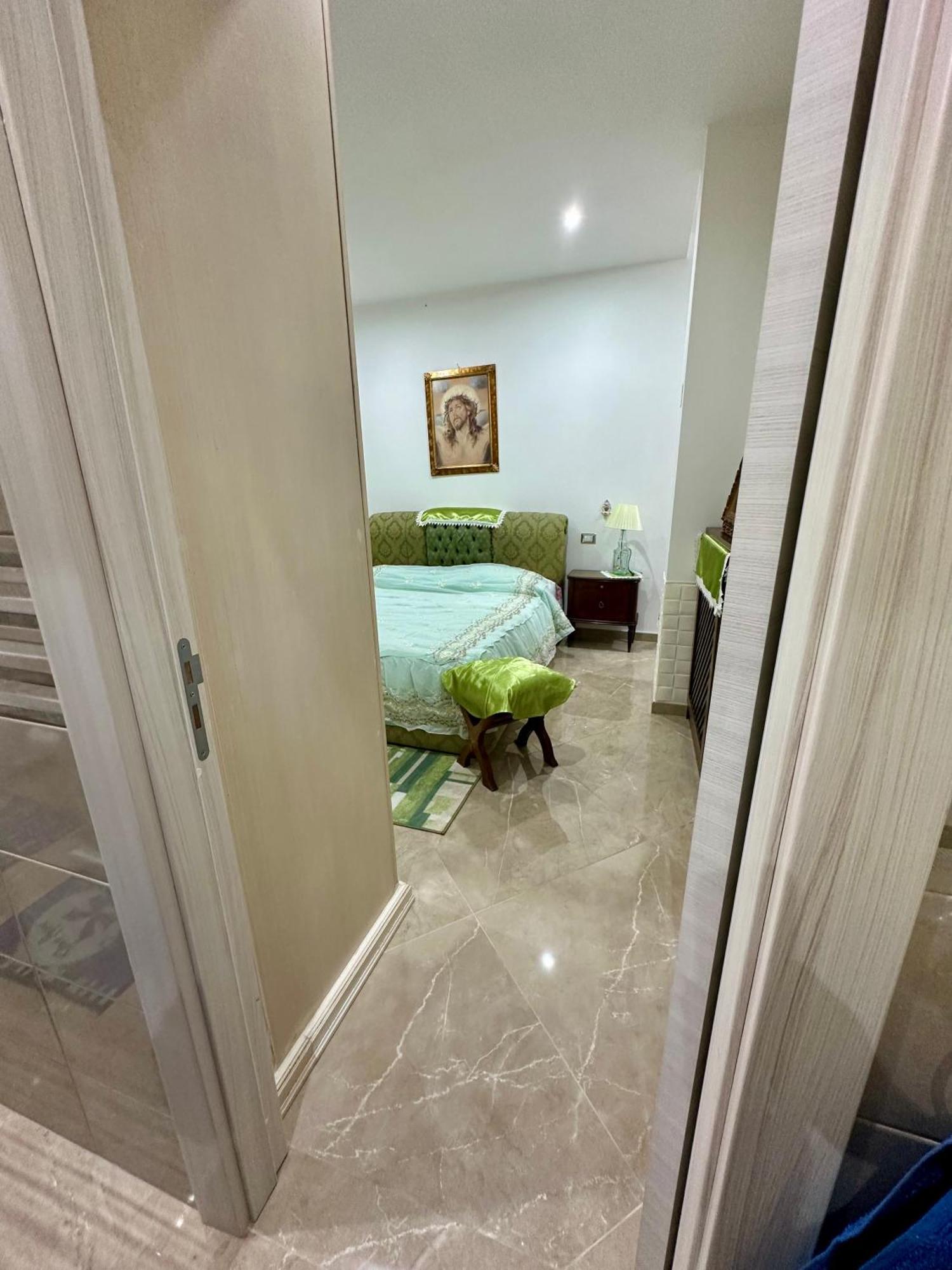 Susy Home Наполи Екстериор снимка