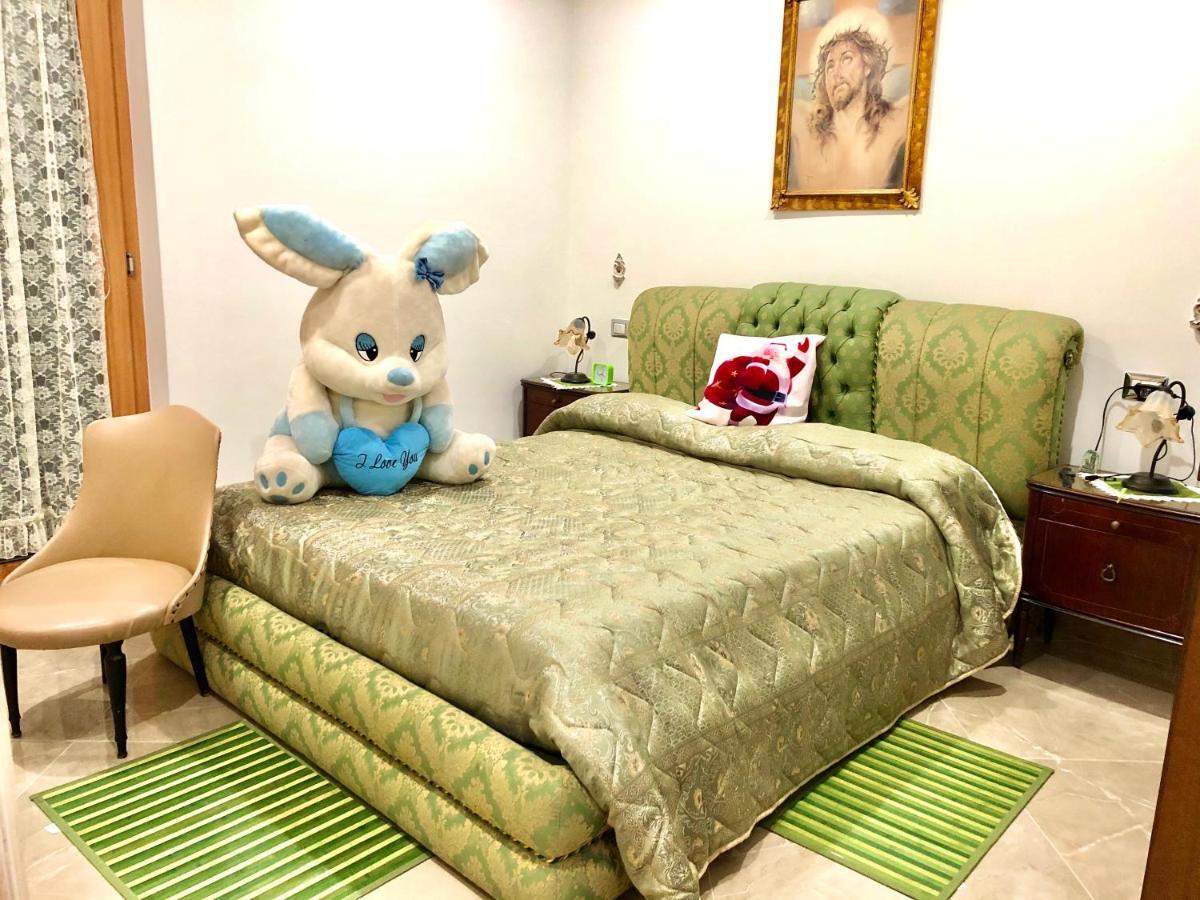 Susy Home Наполи Екстериор снимка